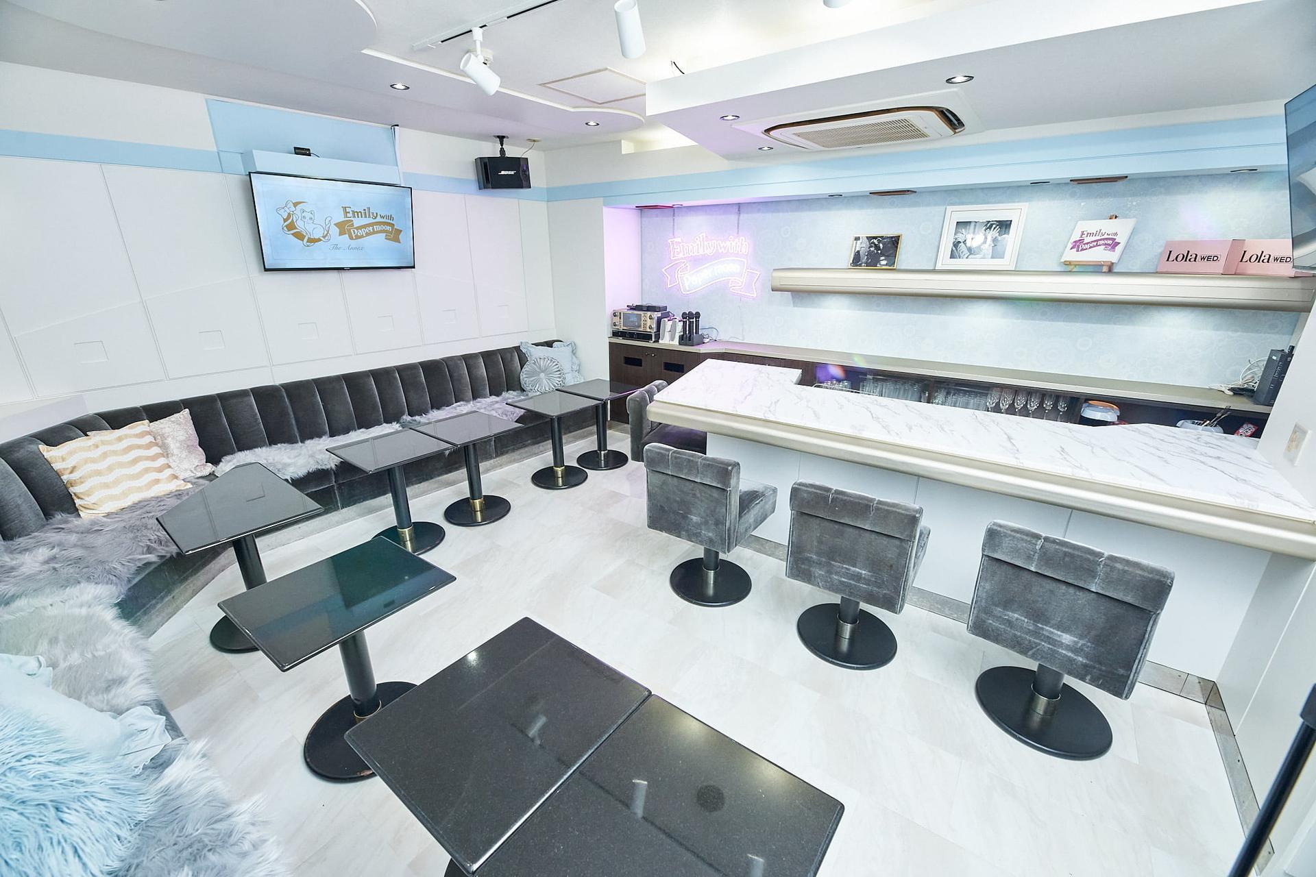 Emily with Paper moonの店舗画像 2